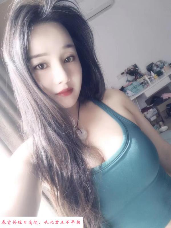 嘉兴大胸妹希希 第1张