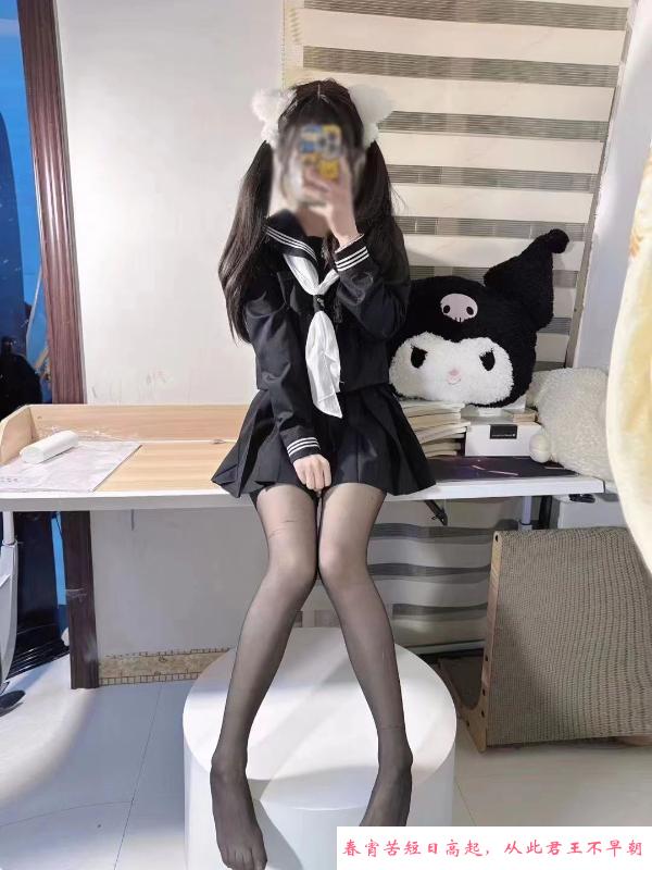 美腿jk萝莉小琪 第4张