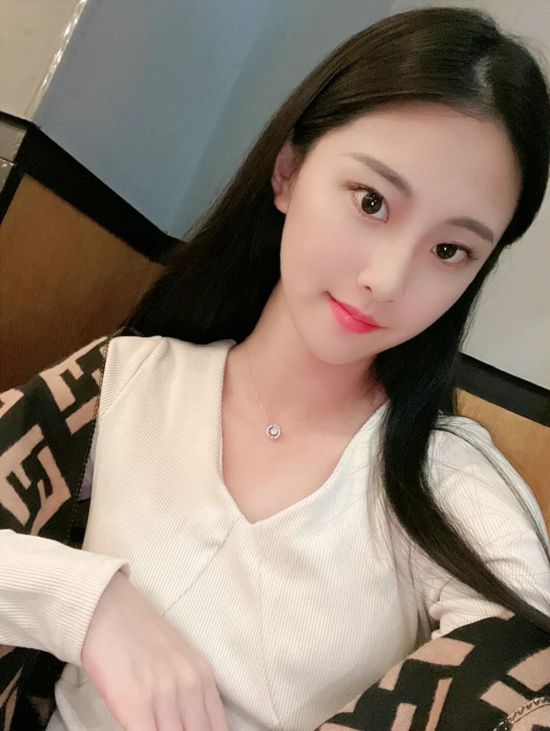 黄浦兼职邻家小妹,倾城动人私家菜 第2张