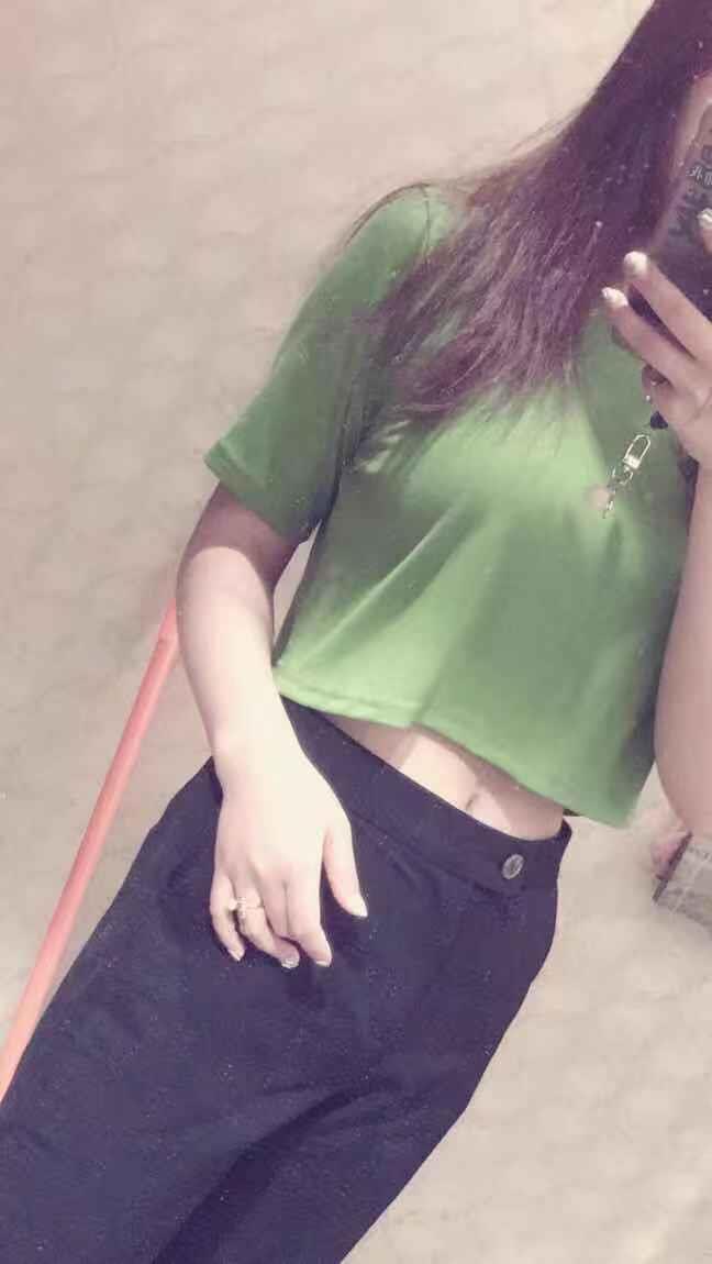 合肥发一个过年期间可以约的高颜值美女 第2张