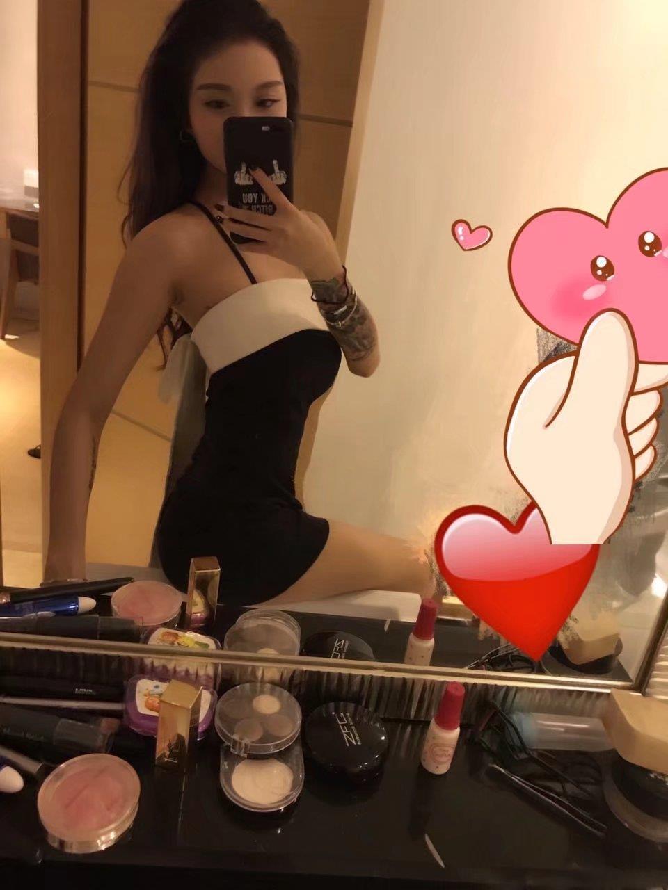 性感高挑风情小研身材赞服务好 第2张