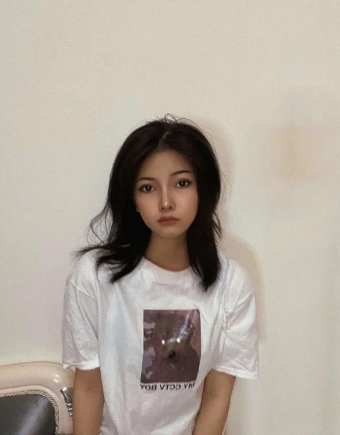 19岁嫩妹莎莎（刚开苞的花） 第3张