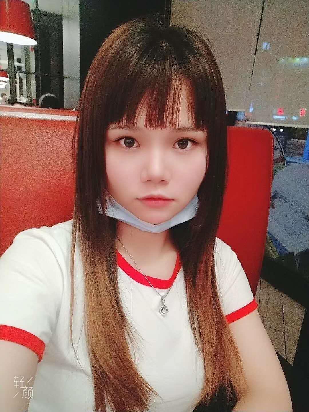 龙华大胸妹子纯情听话 第1张