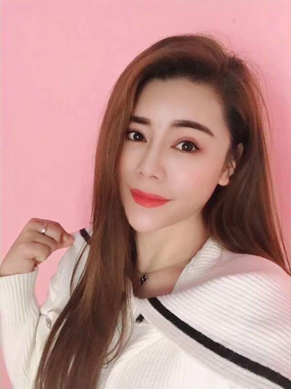 的一个非常妖艳非常骚的美丽少妇 第1张