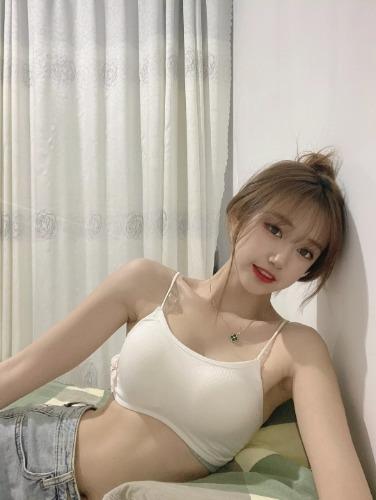 小骚妹新鲜货,外表很小清新良家,实质是小狐狸精 第1张