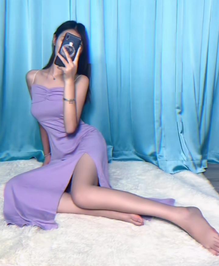 二七区气质小仙女身材好皮肤白 第1张