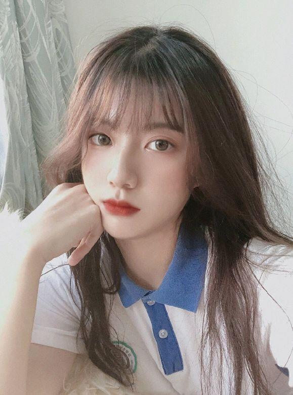刚下海不久,分享给狼友尝尝鲜。二十岁艺校妹子学妹! 第2张