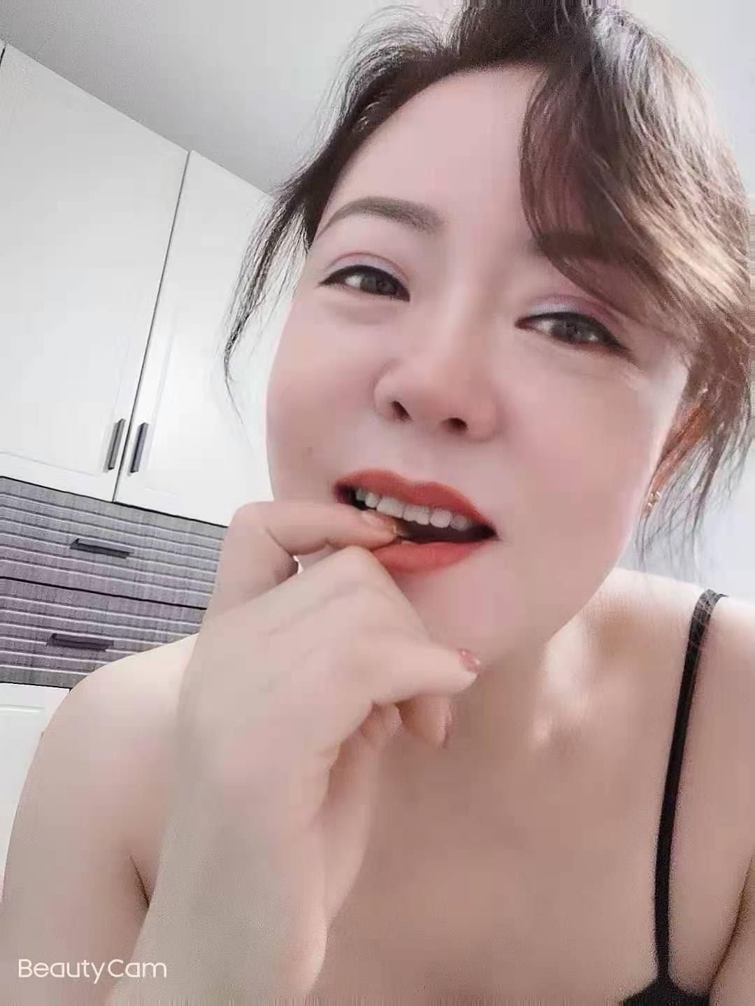 沈阳小曼妞 第1张