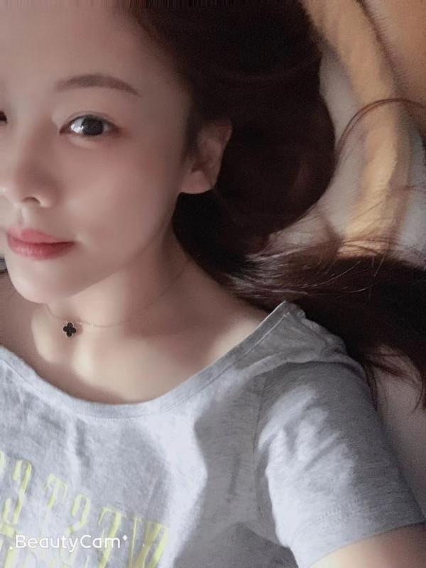 性感熟女姐姐回味无穷 第2张