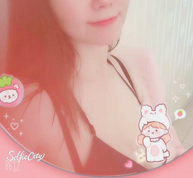 服务很棒的KB小姐姐洋洋 第1张