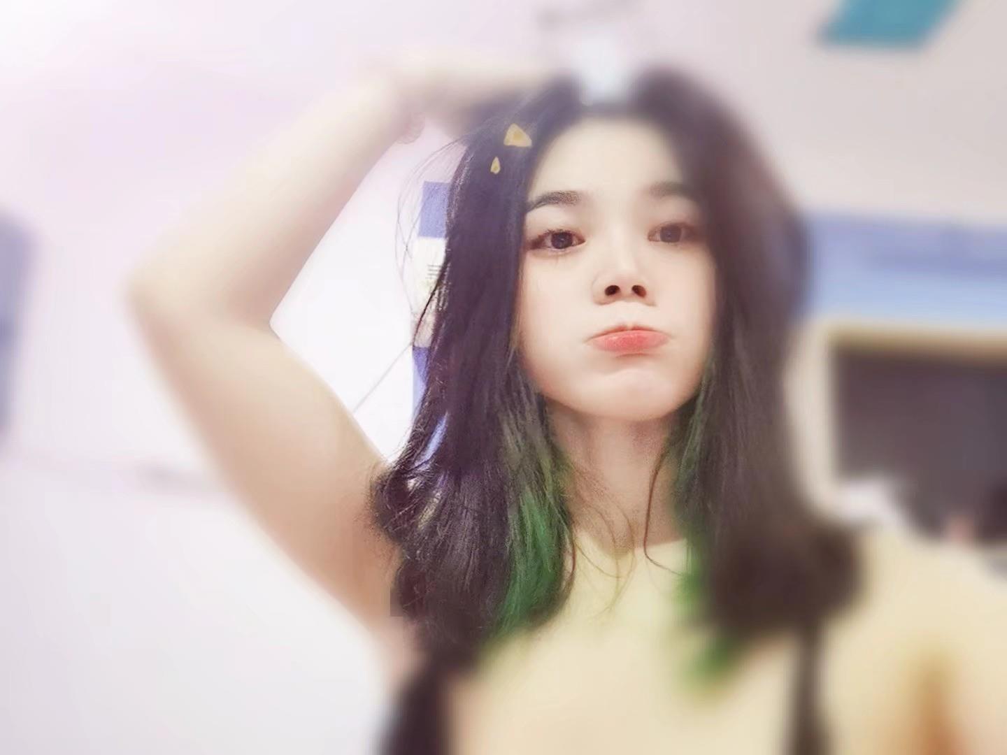 娃娃音小姐姐 第1张