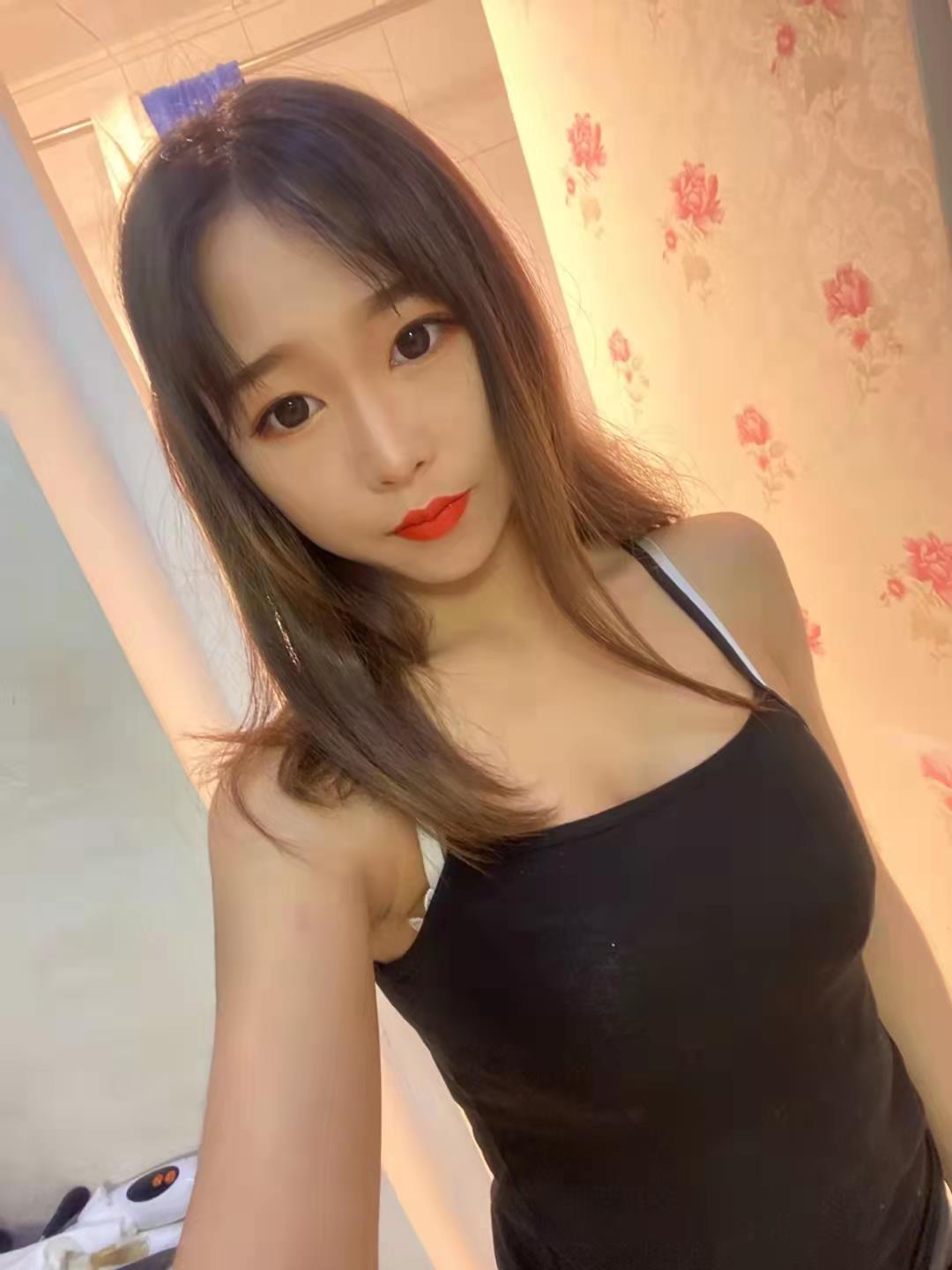 城阳鲁邦附近小妹 第1张