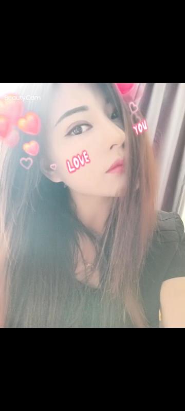 态度很好的小骚妇 第1张
