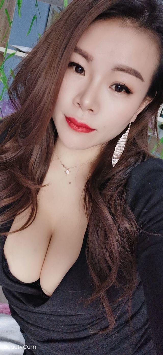 瑶海区熟女颜值不错 第1张