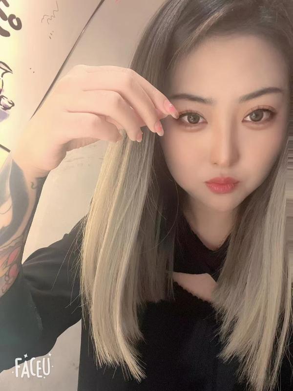 瑶海花臂巨乳金娜 第2张