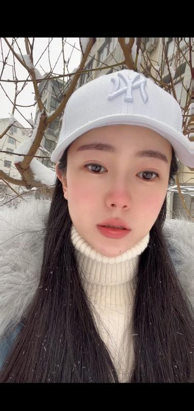 妍妍兼职 第1张