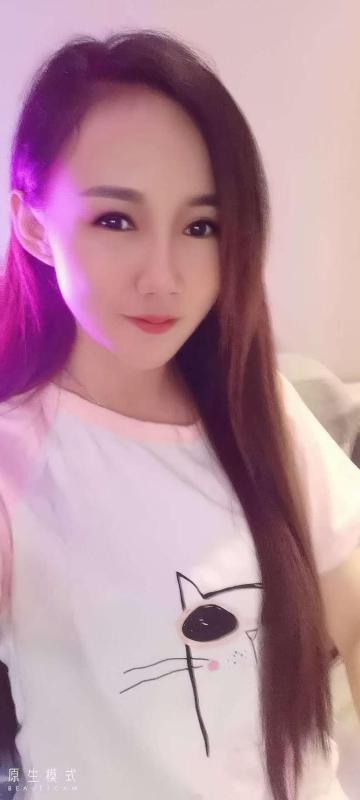口活服务不错的妹子 第2张