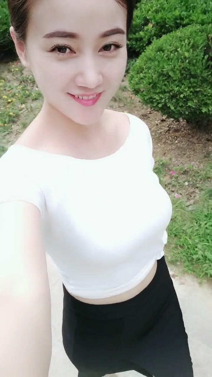 难忘的高颜值妹子,玩过的楼凤颜值最高的妹子 第2张