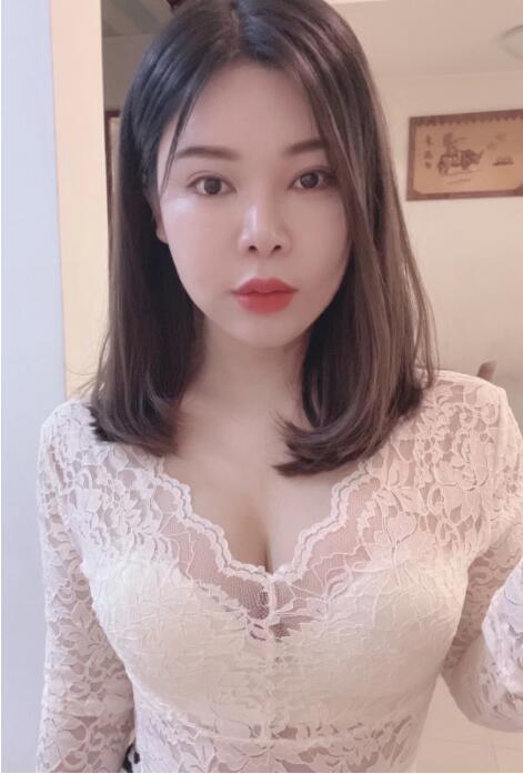 漂亮小姐姐，风骚迷人令人神往，态度好，真实D丰满 第2张