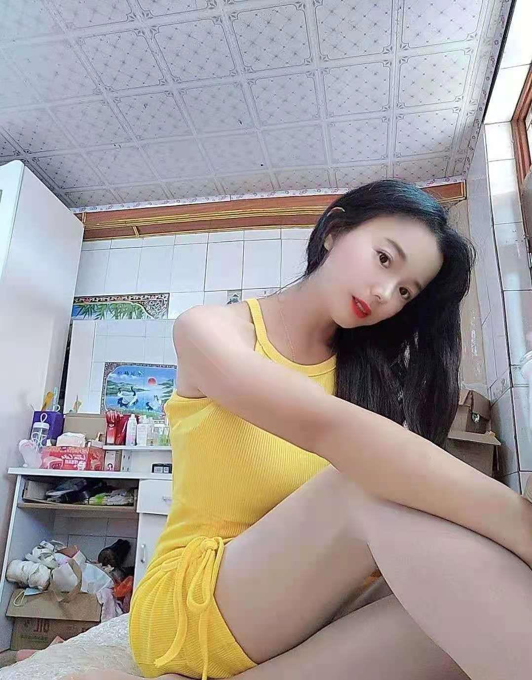 南城区性感少女桃花运，热情健谈，奶子好 第3张